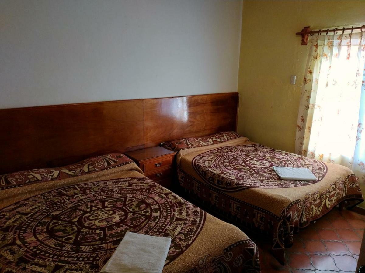 Hotel Alexandria San Cristóbal de Las Casas Екстериор снимка