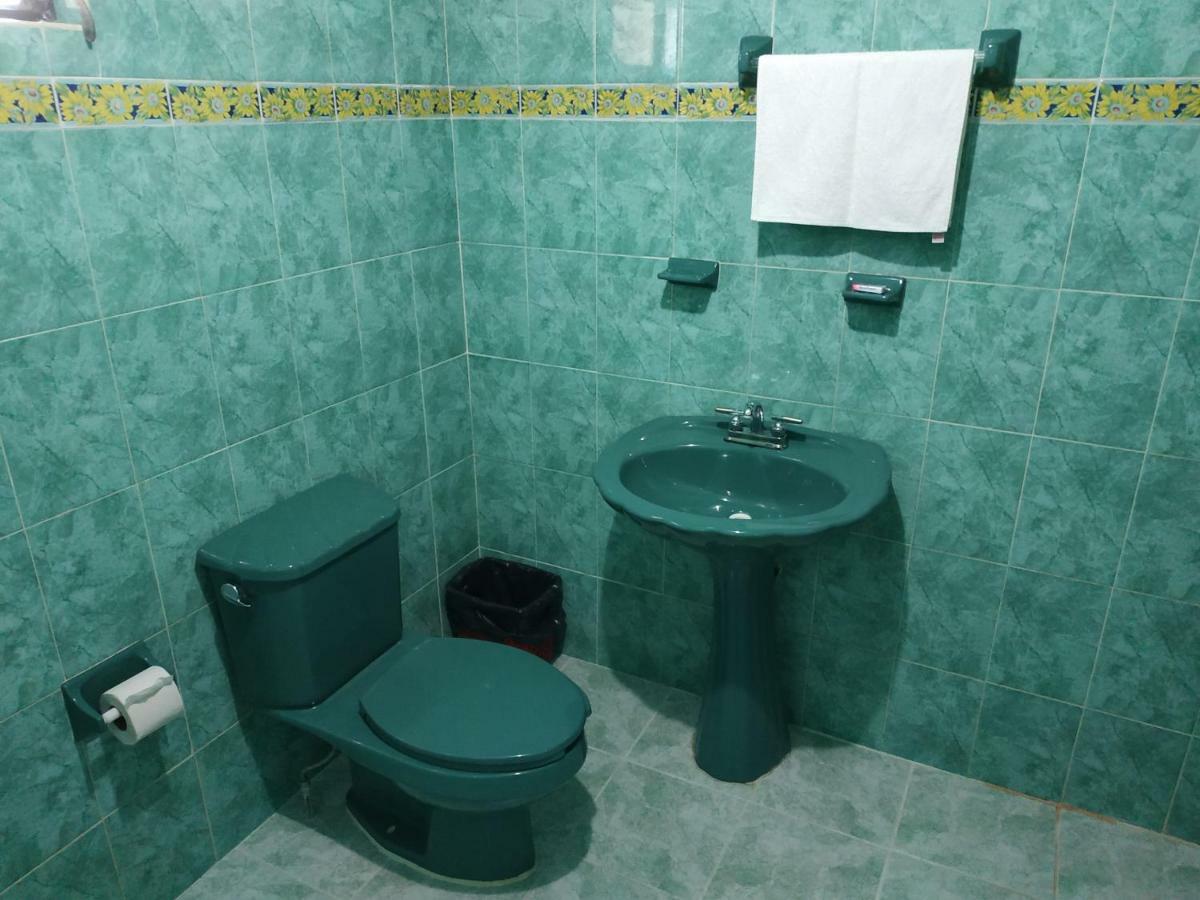 Hotel Alexandria San Cristóbal de Las Casas Екстериор снимка