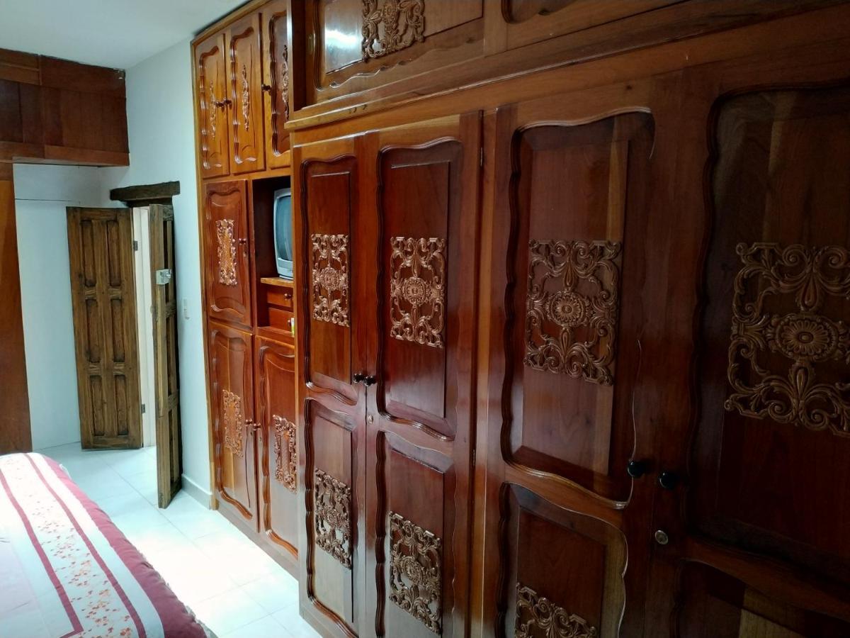 Hotel Alexandria San Cristóbal de Las Casas Екстериор снимка